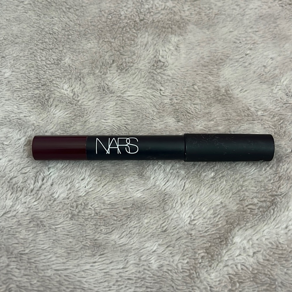 ‼️ NARS Velvelt Matte Lip Pencil